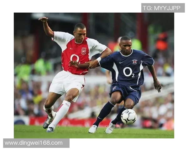 欧美足球明星第三弹揭秘他们的场上风采与场下生活的精彩瞬间